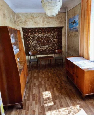 Продається квартира 2-к, 3/4, 44 м2,  вул Авіаконструкторськ