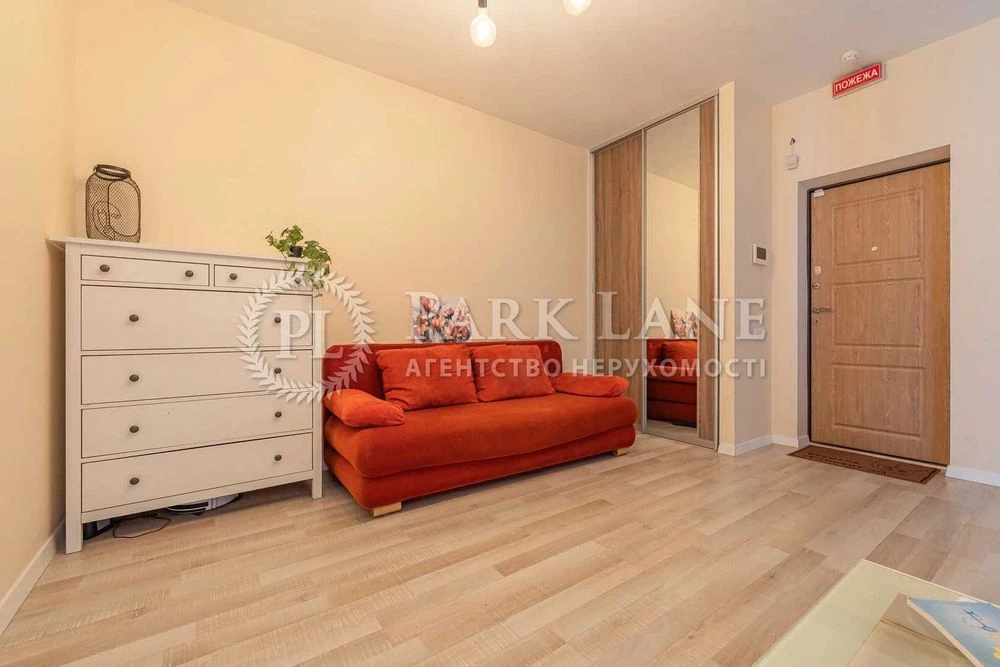 пр-кт Академіка Глушкова, 9Г, м. Теремки/Продаж 1-кімнатної