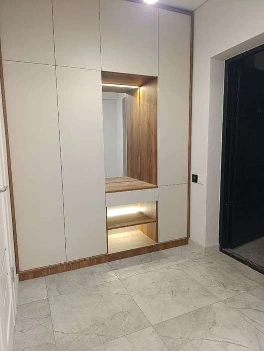 No commission! 3-room apartment building Vertical Left Bank New renovation