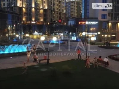 Продаж 4к квартири 178 кв. м на вул. Андрія Верхогляда 22 •