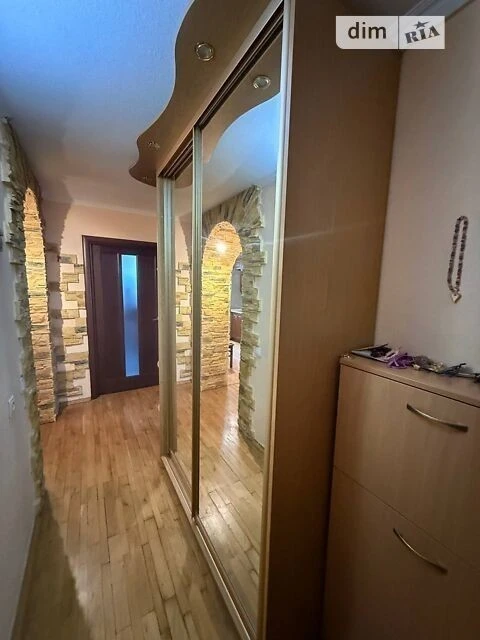 Продаж 2к квартири 55.2 кв. м на шосе Харківське 60 • ID 348