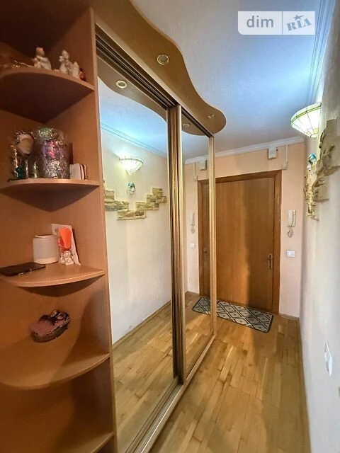 Продаж 2к квартири 55.2 кв. м на шосе Харківське 60 • ID 348