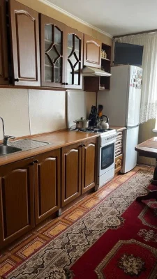 Продаж 3к квартири в цегляному будинку н/п з меблями та техн
