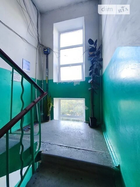 Продаж 1к квартири 32.5 кв. м на вул. Джохара Дудаєва 6, кв.