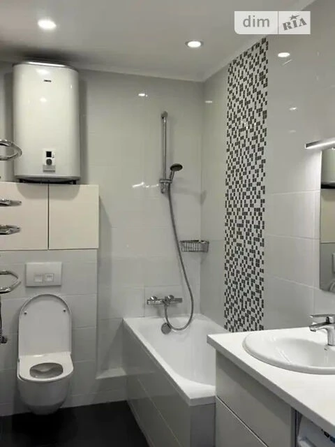 Продаж 2к квартири 55 кв. м на вул. Деміївська 13 • ID 34801