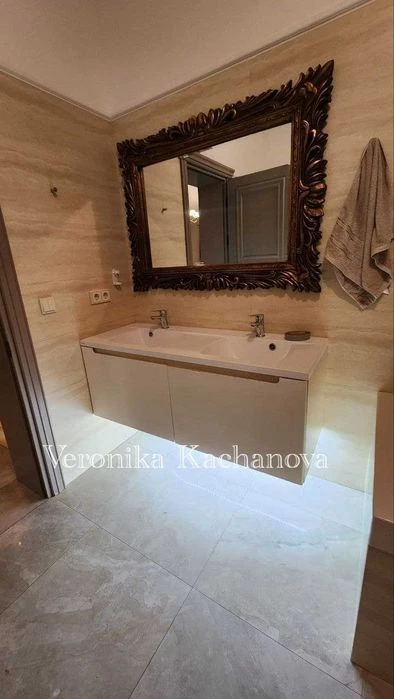 Стильный одноэтажный дом в Совиньоне