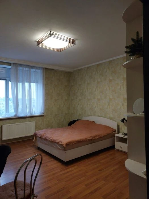 Терміновий продаж 1 кім кв центр, вул Греківська,5