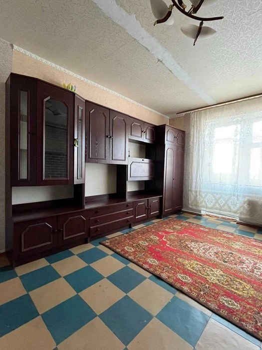 В продажу однокімнатна квартира (Жадова)