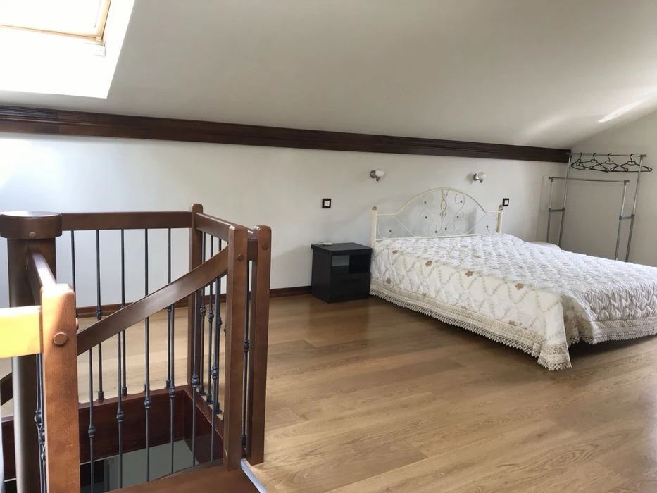 Продаж 3 кімн квартира 132 м² 6/7 ц вул.Кубанська 220000$