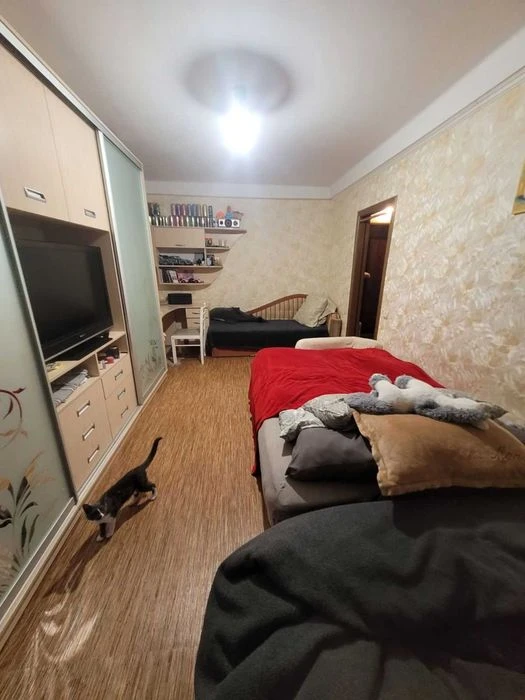 Продам 1к Оболонський р-н м Мінська вул Левка Лук'яненка вул