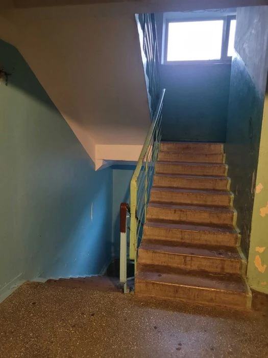 Продам 1к Оболонський р-н м Мінська вул Левка Лук'яненка вул