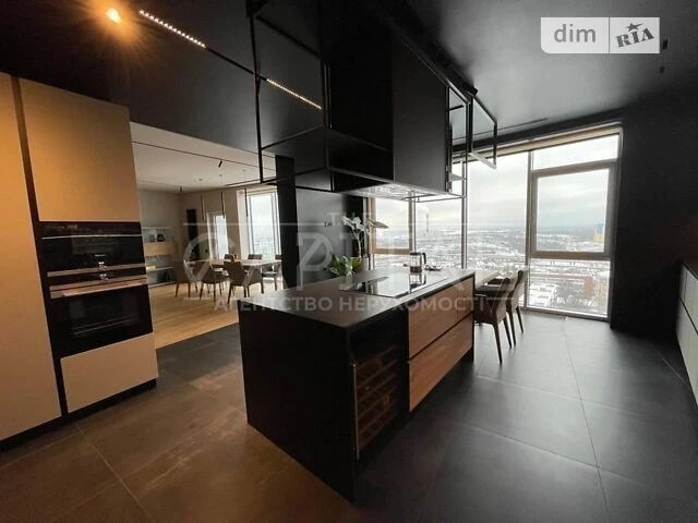 Продаж 7к квартири 265 кв. м на вул. Буслівська 12 • ID 3480