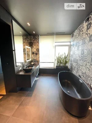 Продаж 7к квартири 265 кв. м на вул. Буслівська 12 • ID 3480