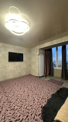 Продаж 4 к мікрорайон Виставка