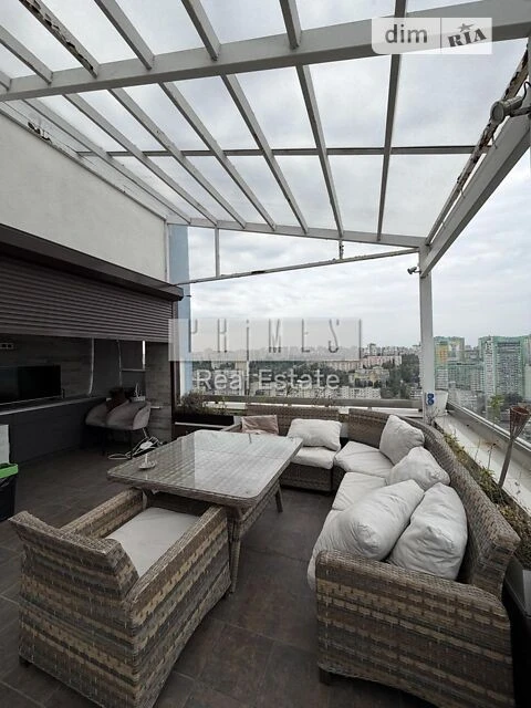 Продаж 3к квартири 140 кв. м на вул. Пріорська 16 • ID 34801
