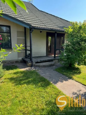 Продаж котеджу на правому березі