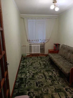Продам 3 к.кв. на Холодной горе