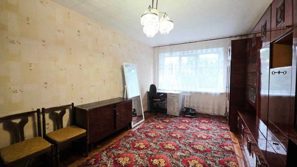 Продам двокімнатну квартиру вул. Ю. Савченка., район вул. Ро