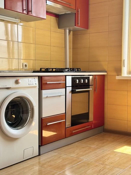 Продаж 2-кім., кв., з ремонтом, р-н Митниця, вул.Козацька