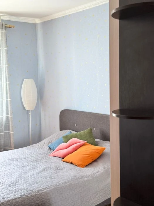 Продаж 2-кім., кв., з ремонтом, р-н Митниця, вул.Козацька