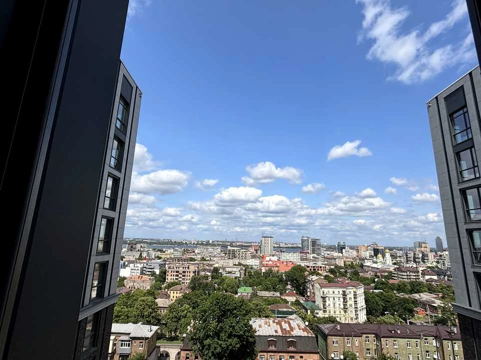 Квартира. Дніпро, Короленка вул. (Первозванівська), (Будинок