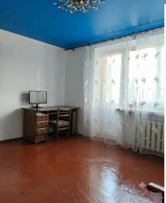 Продаж 2 кімнатна квартира в Центрі міста