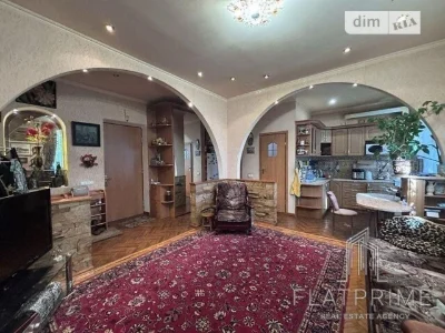 Продаж 3к квартири 62.5 кв. м на просп. Берестейський 78 • I