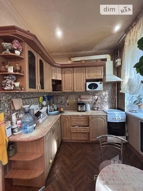 Продаж 3к квартири 62.5 кв. м на просп. Берестейський 78 • I