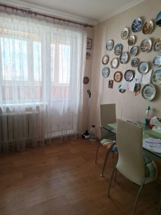 Продаж. Дві кімнати. Метро Позняки. Пр. Григоренка 38