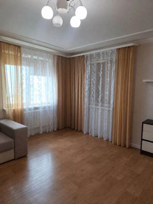 Продаж. Дві кімнати. Метро Позняки. Пр. Григоренка 38
