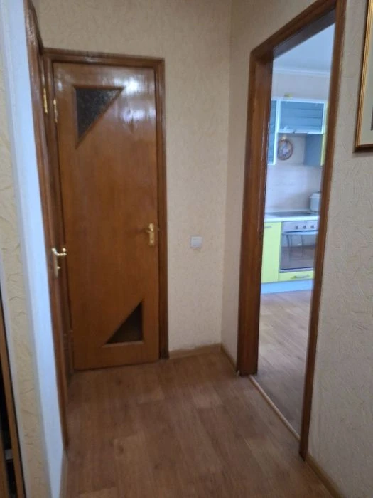 Продаж. Дві кімнати. Метро Позняки. Пр. Григоренка 38