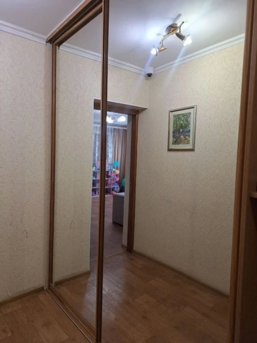 Продаж. Дві кімнати. Метро Позняки. Пр. Григоренка 38