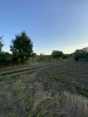 Продаж земельна ділянка 10-соток