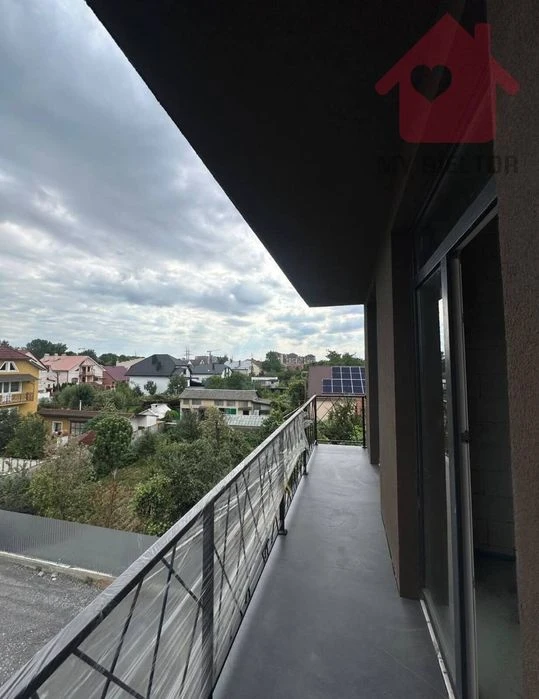 Продаж 1,5 квартири по вул.Загорська