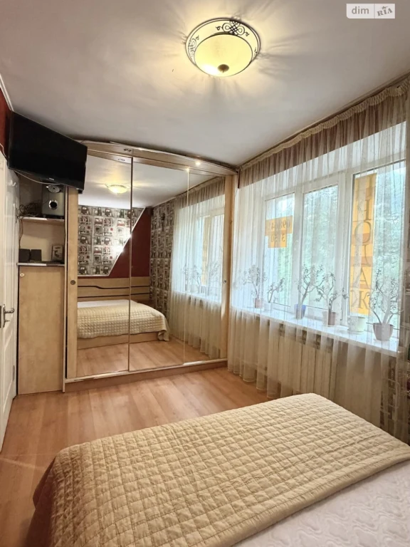 Продаж Квартира Виставка