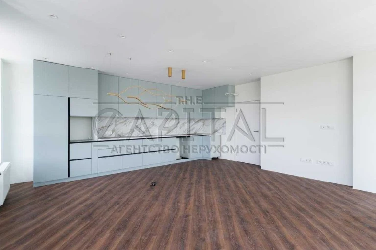 Продаж видової 2-кімнатної квартири 90 м² на 4 поверсі закри