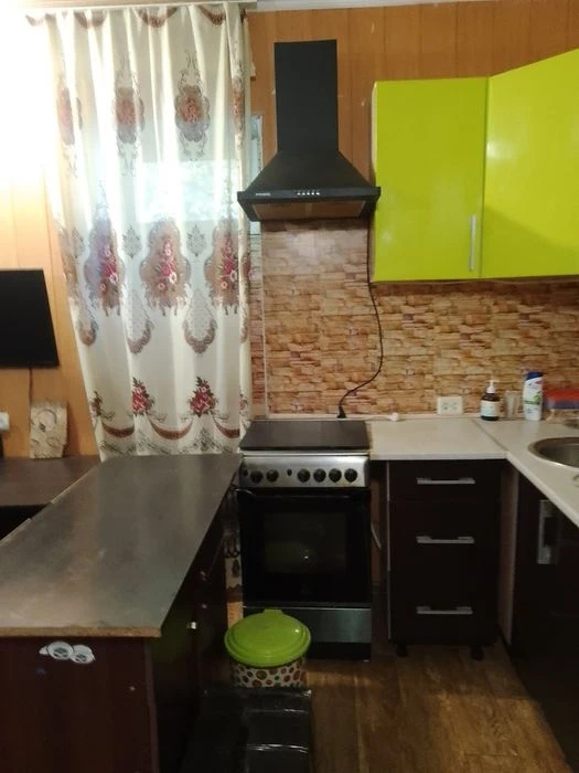 Продам будинок по сертифікату