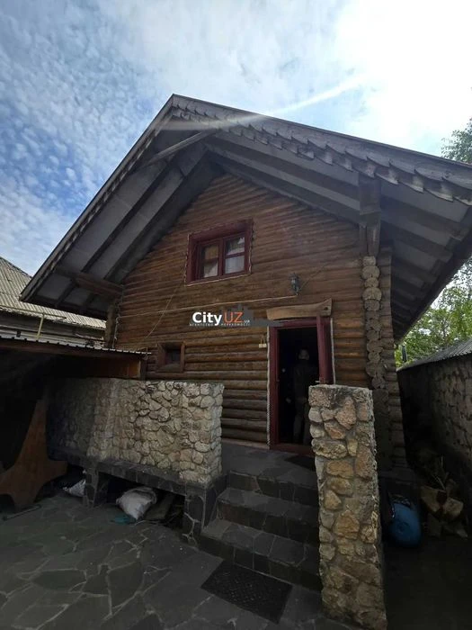 В Ужгороді продається відпочинковий комплекс