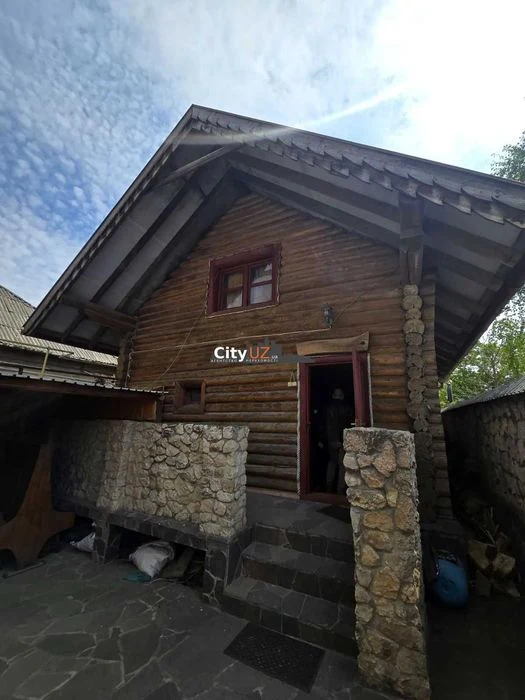 В Ужгороді продається відпочинковий комплекс