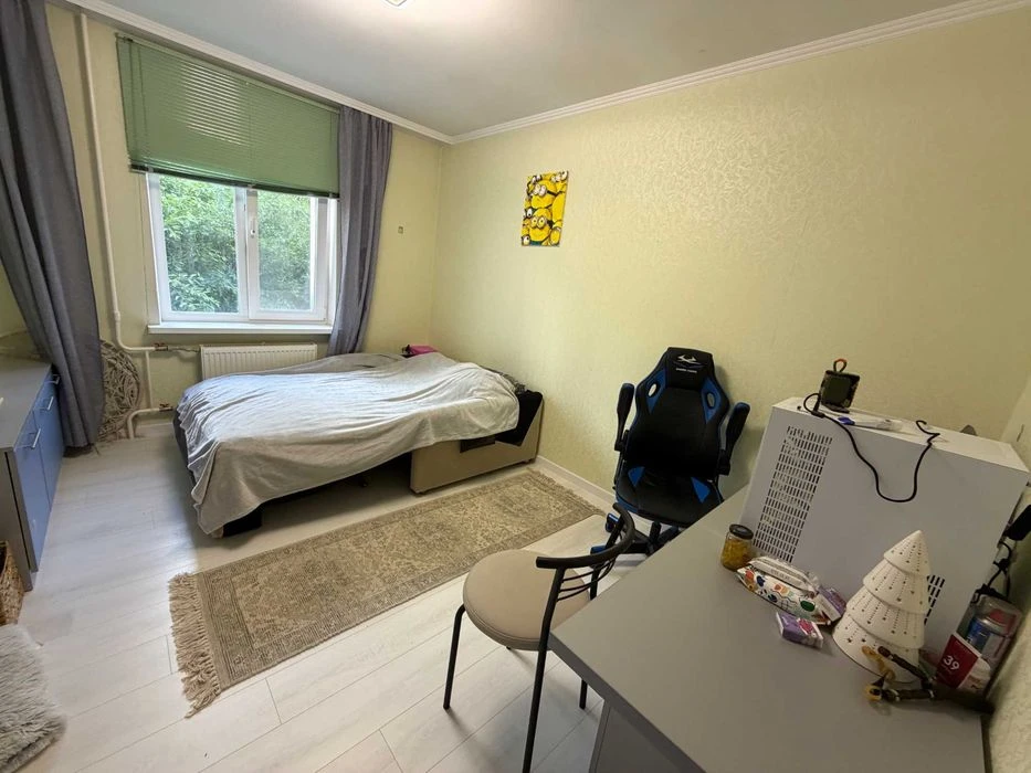 44443 Продаж 3к квартири на Озерній , гарний ремонт , ТОП ло