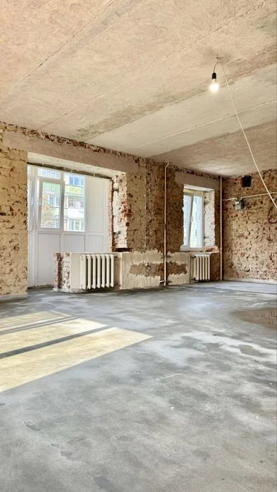 Продам 2к кв в центрі! Червоний міст! Опенспейс - вся база г