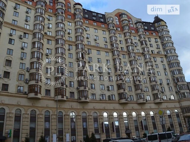 Продаж 2к квартири 101 кв. м на вул. Золотоустівська 50, кв.