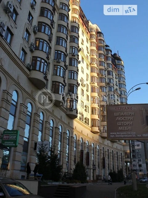 Продаж 2к квартири 101 кв. м на вул. Золотоустівська 50, кв.