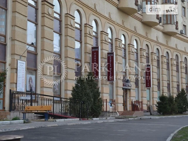 Продаж 2к квартири 101 кв. м на вул. Золотоустівська 50, кв.