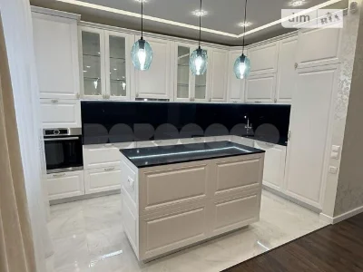 Продаж 3к квартири 147.2 кв. м на вул. Шолуденка 1А • ID 348
