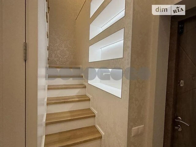 Продаж 3к квартири 147.2 кв. м на вул. Шолуденка 1А • ID 348