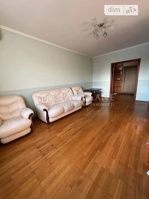 Продаж 2к квартири 72 кв. м на вул. Ревуцького 5 • ID 348010
