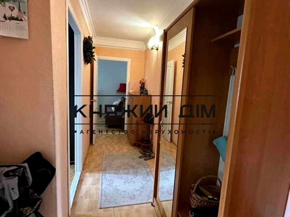 Квартира. Київ, Березняківська вул.