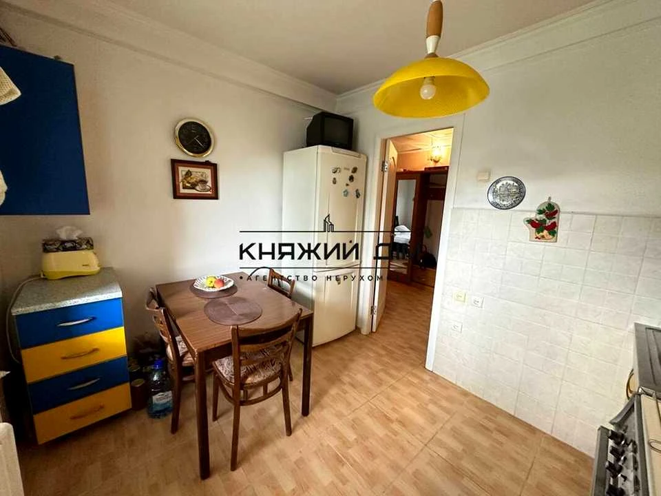 Квартира. Київ, Березняківська вул.