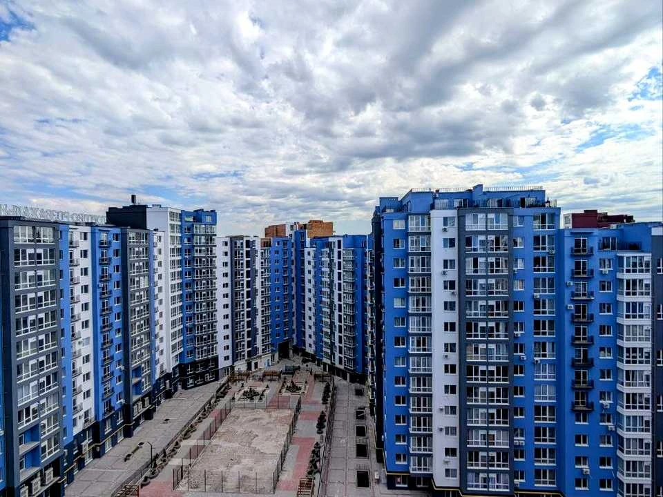 Квартира. Івано-Франківськ, Княгинин вул., (Будинок 35)